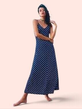 LAUREN RALPH LAUREN NAVY WHITE JERSEY CHEVRON MAXI DRESS SIZE 0 Wedding Guest